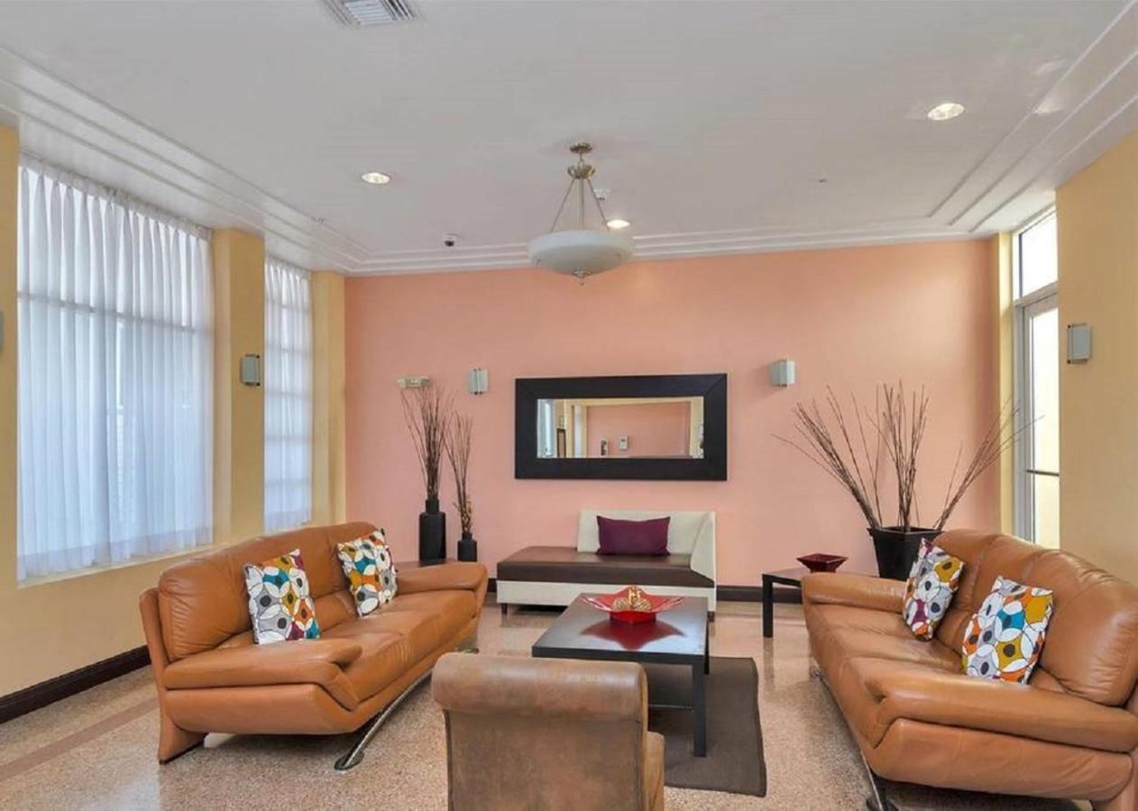Apartment Welworth #206 *
